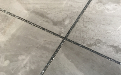 灰色地磚用什么顏色的美縫